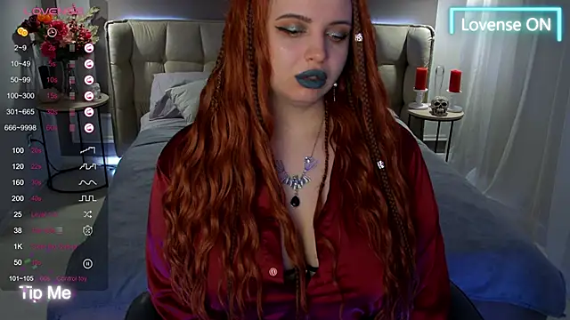 Miss Maya Mils online show from 03/18/25, 04:07