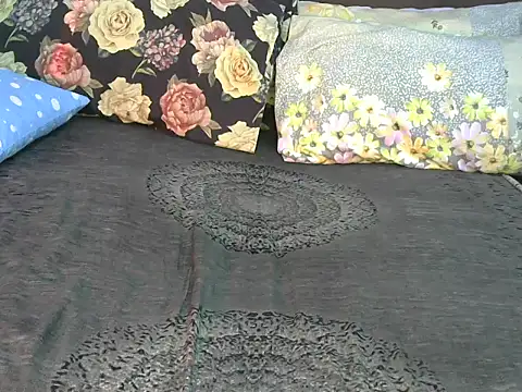 Bella cute01 online show from 02/12/26, 04:18