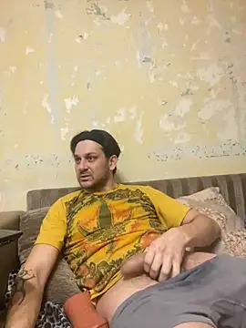 MaeltraJoy online show from 12/16/25, 04:22