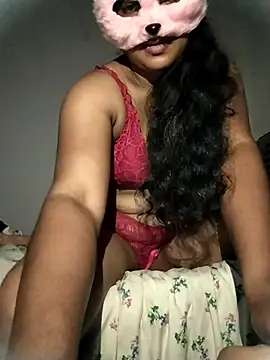 Snapshot of Sexygarl1024 chatting on 05/15/26, 11:47 Sexygarl1024 online show from 05/15/26, 11:47