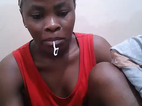 Snapshot of just_ivey chatting on 06/19/26, 01:55 just ivey online show from 06/19/26, 01:55
