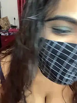 Snapshot of Fantastic_ruby chatting on 03/14/25, 09:00 Fantastic ruby online show from 03/14/25, 09:00