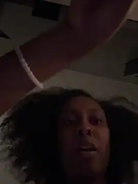 Snapshot of Your_Paris chatting on 02/15/26, 05:08 Your Paris online show from 02/15/26, 05:08