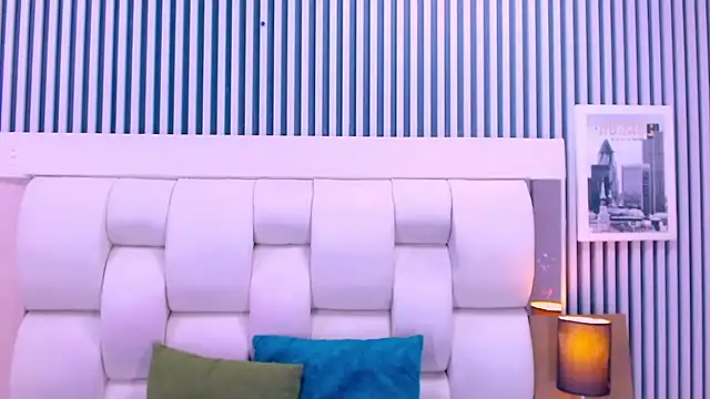 sarah cream online show from 06/17/26, 04:01
