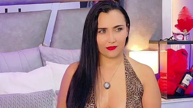 Snapshot of Evangeline_Taylorr chatting on 11/05/25, 08:45 Evangeline Taylorr online show from 11/05/25, 08:45