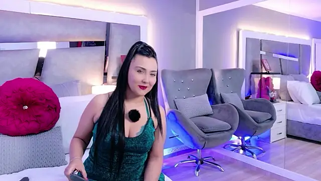 Evangeline Taylorr online show from 04/04/26, 03:29