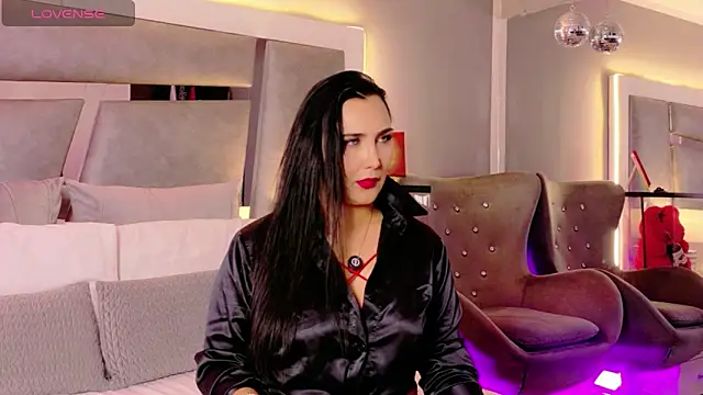 Snapshot of Evangeline_Taylorr chatting on 11/27/25, 08:42 Evangeline Taylorr online show from 11/27/25, 08:42