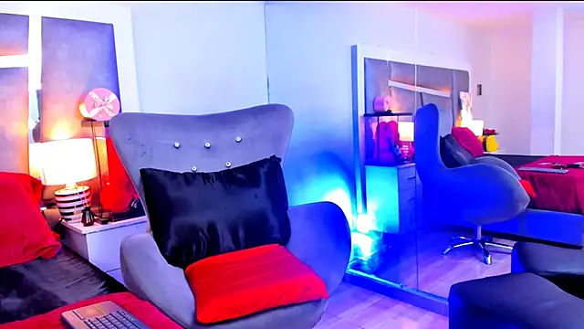 Snapshot of Evangeline_Taylorr chatting on 03/13/25, 11:16 Evangeline Taylorr online show from 03/13/25, 11:16