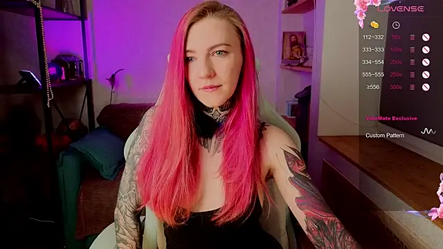 Roxy      online show from 11/27/25, 06:03