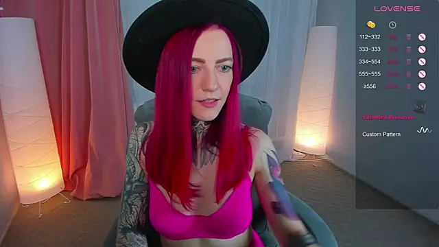 Roxy      online show from 02/23/25, 11:36