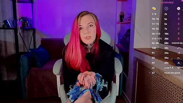 Roxy      online show from 03/19/26, 08:20