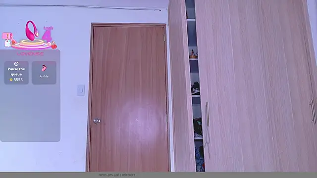 Snapshot of california_0 chatting on 10/04/25, 07:15 california 0 online show from 10/04/25, 07:15