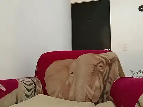 lucydreamm online show from 01/04/25, 02:35