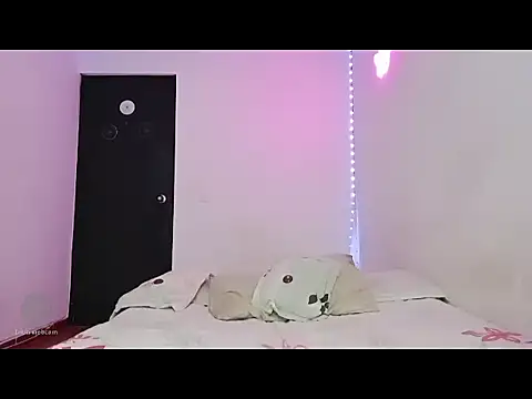 lucydreamm online show from 09/27/25, 11:33