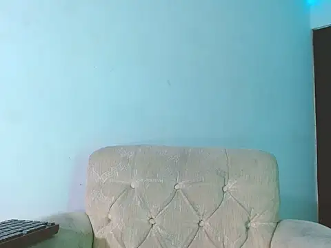 lucydreamm online show from 05/21/26, 01:03