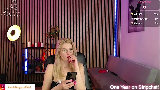 Amitiel Angel online show from 03/12/25, 10:07