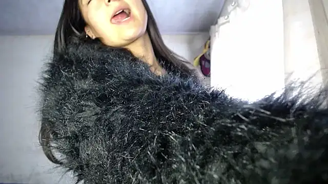 iris 798 online show from 02/15/26, 08:08