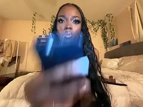 magicalc00ch online show from 10/02/25, 03:21