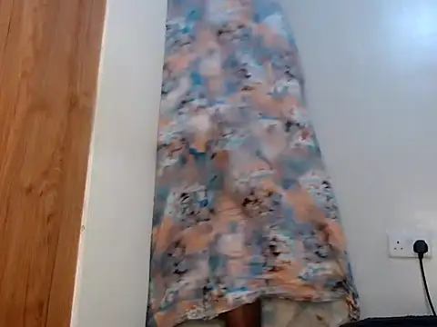 Snapshot of wetpussy_ebony chatting on 06/20/26, 06:51 wetpussy ebony online show from 06/20/26, 06:51
