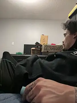 Snapshot of JustTylerr chatting on 06/04/26, 05:45 JustTylerr online show from 06/04/26, 05:45