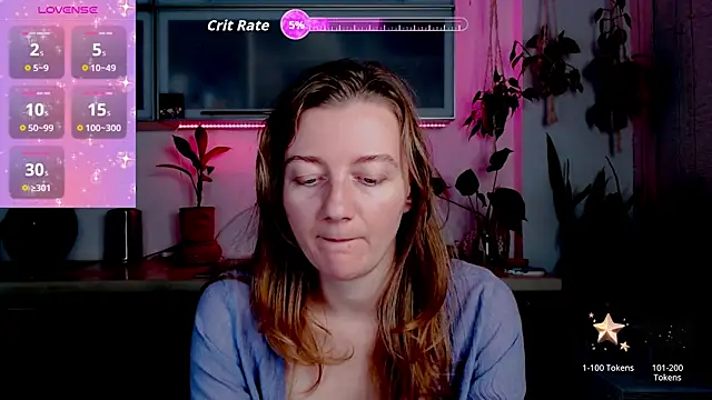 Elly Helly online show from 11/14/25, 08:01