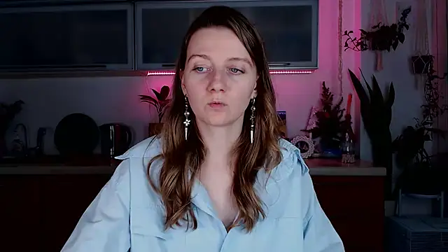 Elly Helly online show from 01/11/25, 09:04