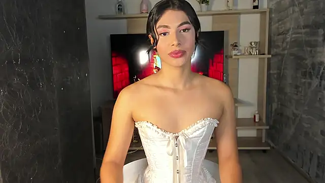 Snapshot of IsabelleFoxx_ chatting on 02/14/25, 03:47 IsabelleFoxx online show from 02/14/25, 03:47