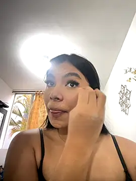 IsabelleFoxx  online show from 10/28/25, 08:41