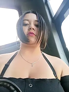 Snapshot of Cristal__04 chatting on 03/22/25, 09:53 Cristal 04 online show from 03/22/25, 09:53