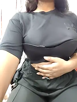 MohiniHott online show from 11/22/25, 06:45