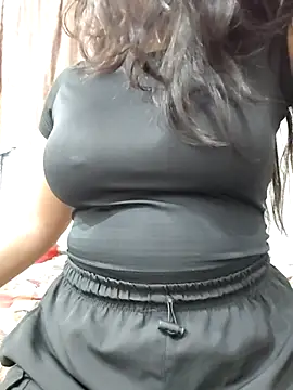 MohiniHott online show from 02/13/26, 07:41