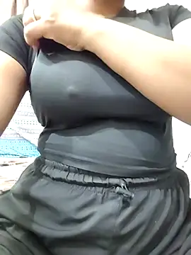 MohiniHott online show from 06/25/26, 04:32