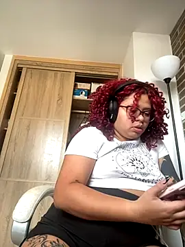 6nalanie online show from 12/03/25, 09:36