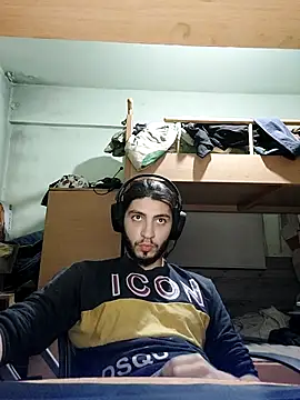 kleineid77 online show from 11/19/25, 05:46