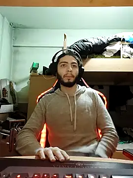 kleineid77 online show from 02/12/26, 05:13