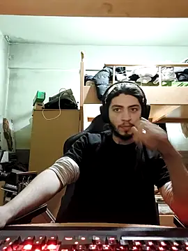 kleineid77 online show from 03/08/26, 01:47