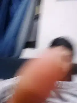 kleineid77 online show from 11/15/25, 08:13