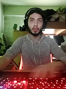 kleineid77 online show from 02/15/26, 12:59