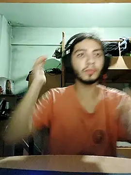 kleineid77 online show from 10/28/25, 09:58