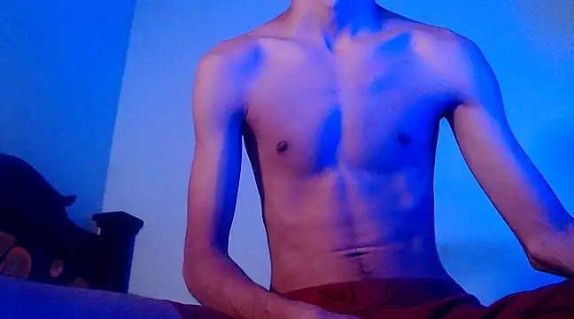 isaaclatino online show from 03/03/25, 03:38
