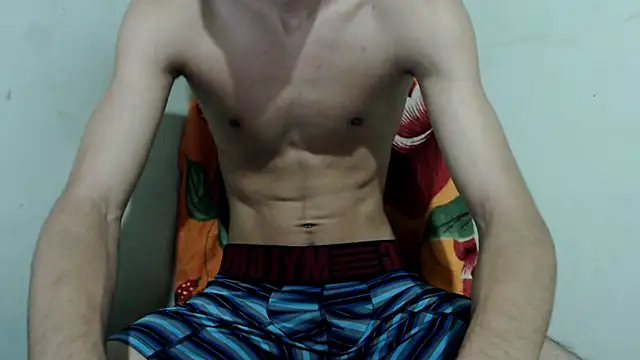 isaaclatino online show from 06/20/26, 05:45