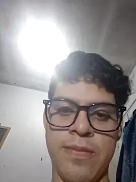 Snapshot of Josudaln2 chatting on 11/19/25, 08:58 Josudaln2 online show from 11/19/25, 08:58