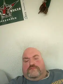 fickmonster2024 online show from 02/04/25, 09:49