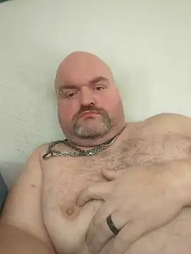 fickmonster2024 online show from 01/19/25, 10:17