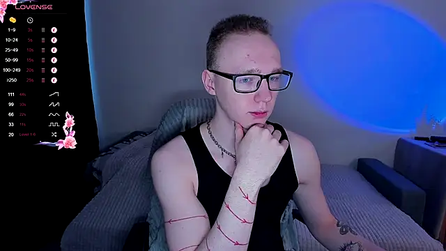 Alex silents online show from 11/20/25, 04:24