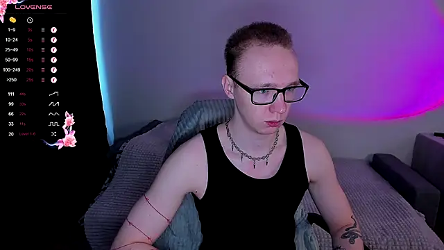 Alex silents online show from 11/08/25, 06:39