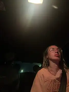 Snapshot of casalinga88 chatting on 06/14/26, 02:24 casalinga88 online show from 06/14/26, 02:24