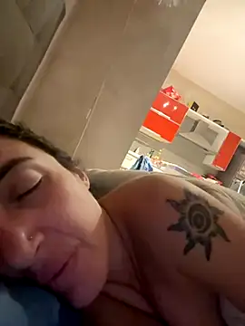 casalinga88 online show from 12/04/25, 06:34