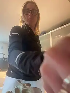 casalinga88 online show from 11/15/25, 12:31