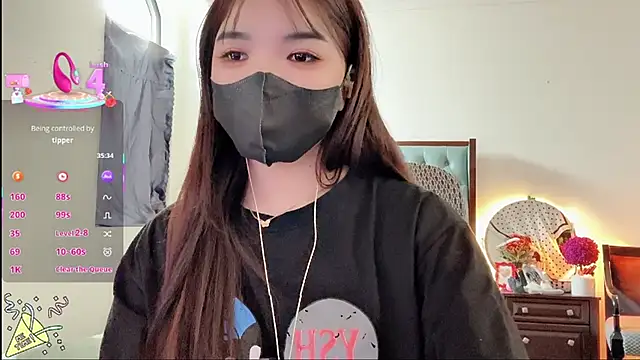 Berrysweet 68 online show from 10/22/25, 05:29